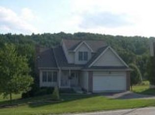 664 Fishing Creek Rd, New Cumberland, PA 17070