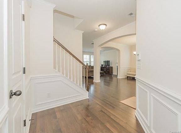 2nd image of 3716 Highland Castle Way