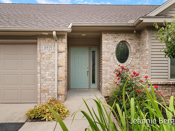 4th image of 4919 Chatsworth Creek Dr #12