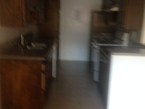5th image of 6039 Whitsett Ave APT 105