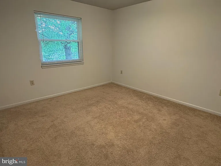 3876 Shadywood Dr #12 — Photo 7