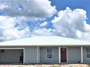 8019 Marsh Cir, Labelle, FL 33935