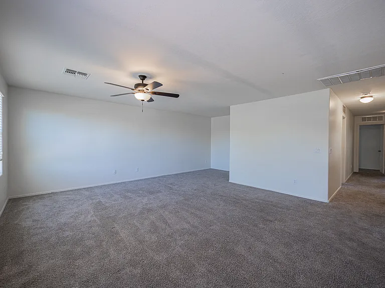 1861 E Patrick Ln — Photo 33