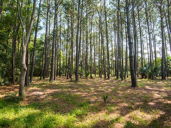 4th image of 160 Kiawah Island Club Dr
