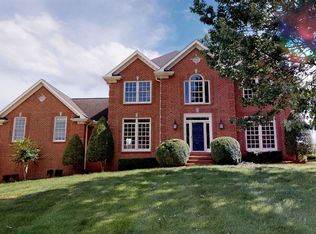 126 Ballentrae Dr, Hendersonville, TN 37075