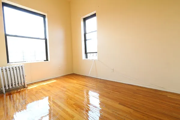 Rented by Alma Realty Corp. | media 7