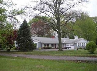 1800 McDowell Rd, Vincennes, IN 47591