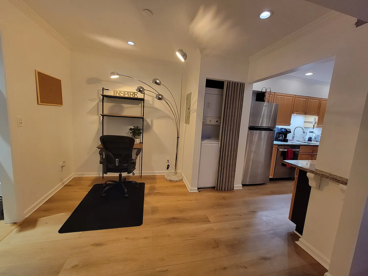 Property Title (required) 11 Characters remaining Executive 2BR Smart — Photo 2