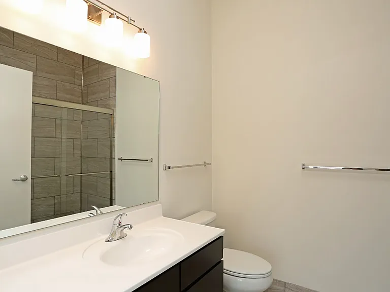 Metreau Apartments — Photo 40