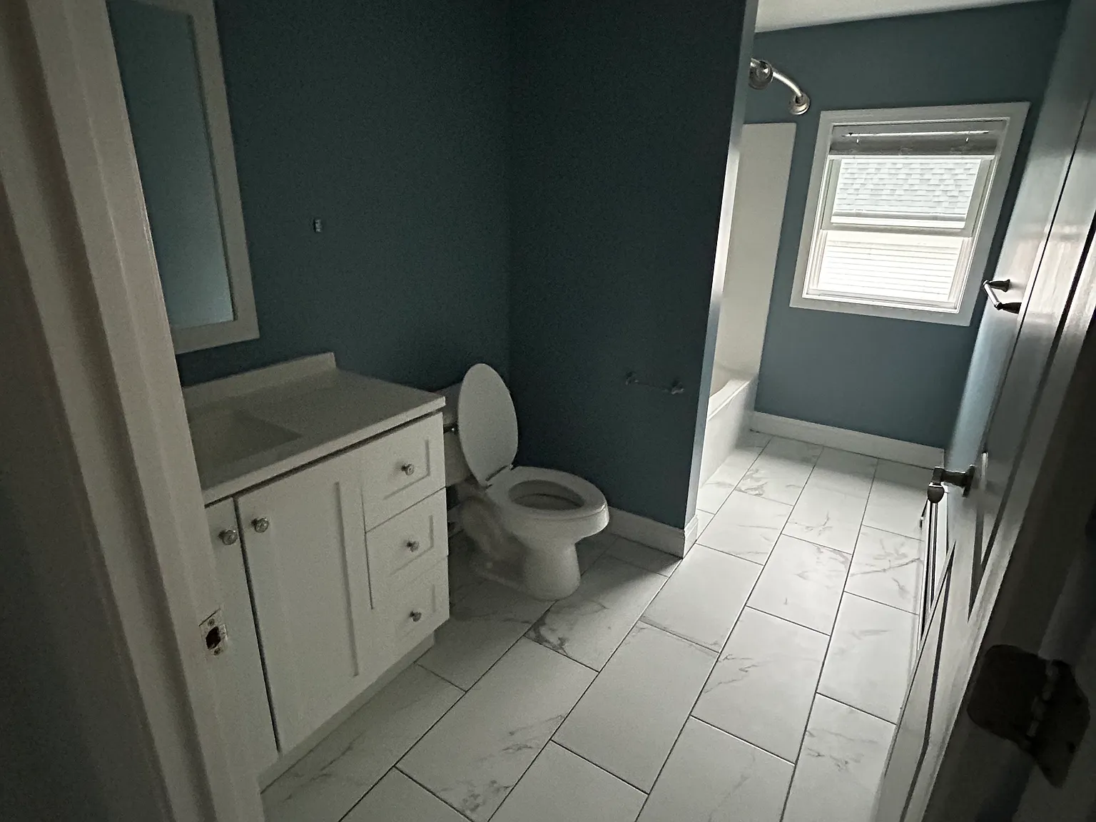 3 bed, 1500 sqft, $3,000 — Photo 2