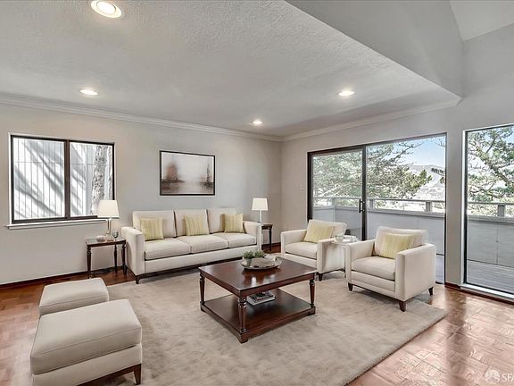 4th image of 370 Innisfree Dr