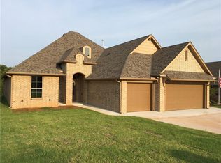 2409 Forest Crossing Rd, Choctaw, OK 73020