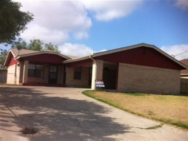 1st image of 2168 Maverick Dr