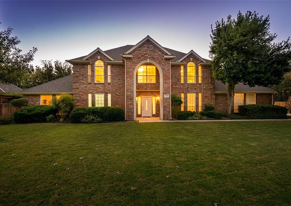 1st image of 5904 Highland Hills Ln