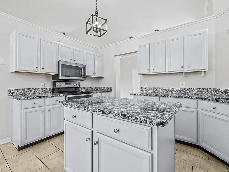 5840 Sandpipers Dr — Photo 9