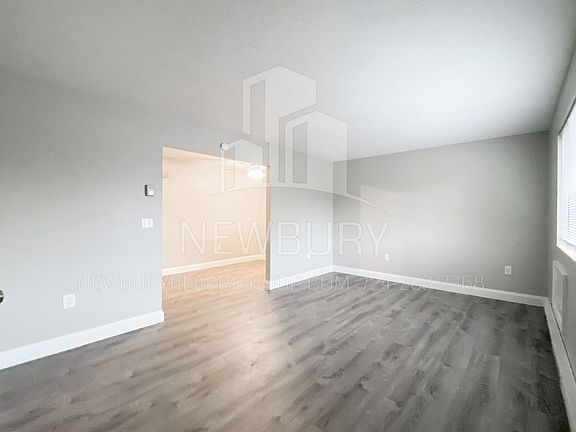 3rd image of 120 Clearview Mdws #Cm-11