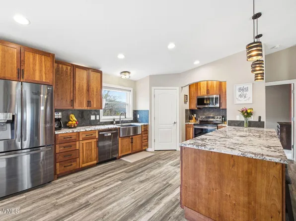 376 Blacksmith Rd, Eagle, CO 81631