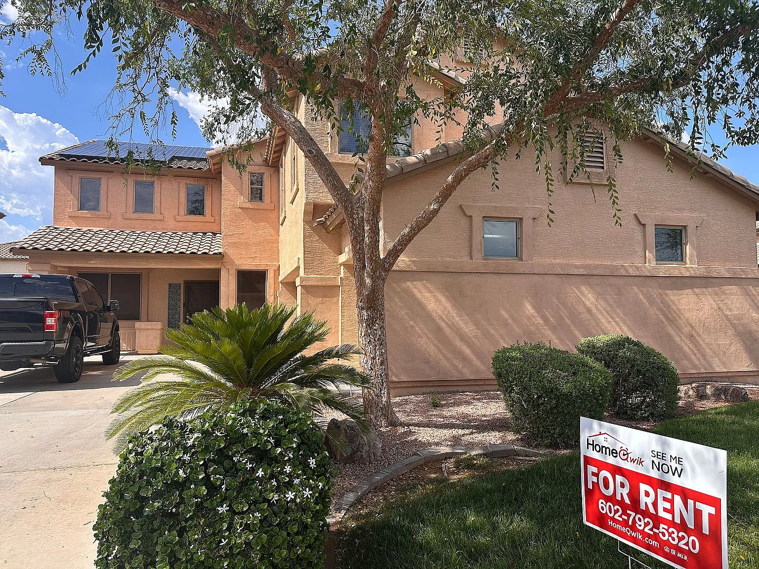 5 bed, 3.0 bath, 2973 sqft, $2,849 — Photo 2