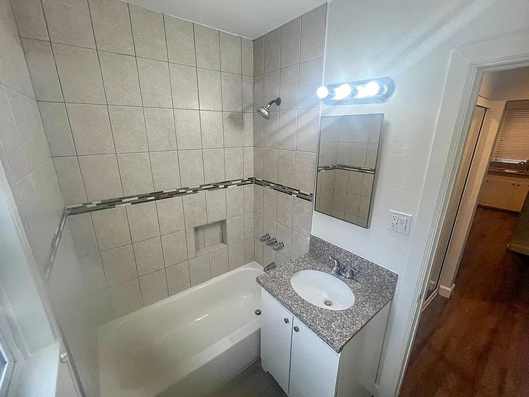 7113 Stafford Ave — Photo 9