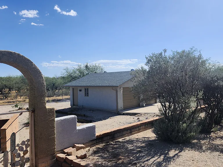 9020 E Indian Canyon Rd — Photo 37