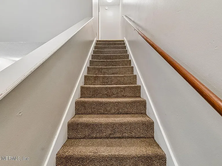 7684 Jana Ln S — Photo 12