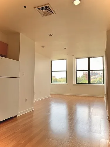 131 Tremont St #7B Photo 1