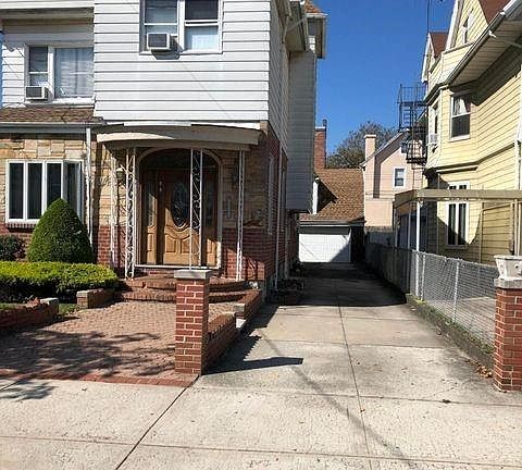 2nd image of 8752 23rd Ave