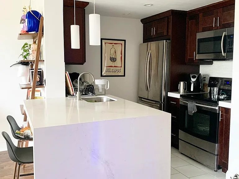 20 2nd St #501 — Photo 3