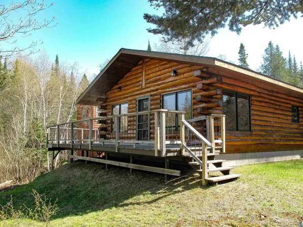 109 Tom Overlook Tr, Hovland, MN 55606
