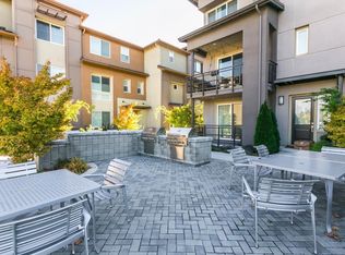 261 Odyssey Ln, Milpitas, CA 95035