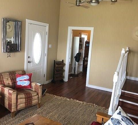 3rd image of 4100 Lands End Ct