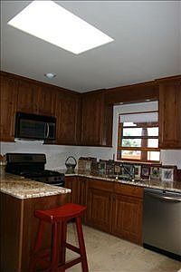 3rd image of 1013 Don Juan St #B