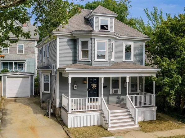 126 Ash St, New Bedford, MA 02740