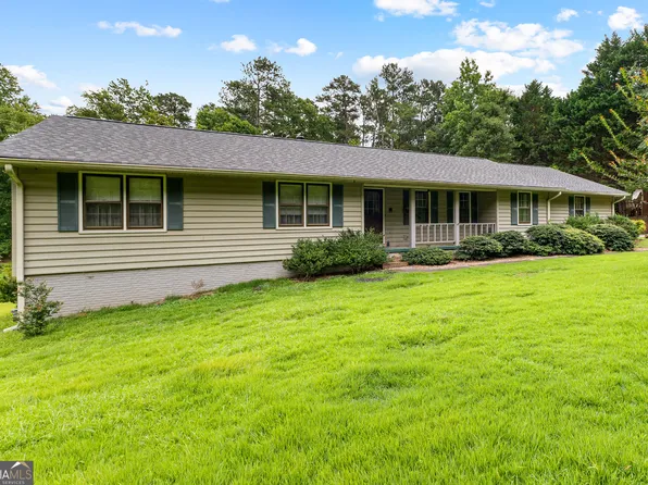 110 Mourning Dove Dr S, Fayetteville, GA 30215