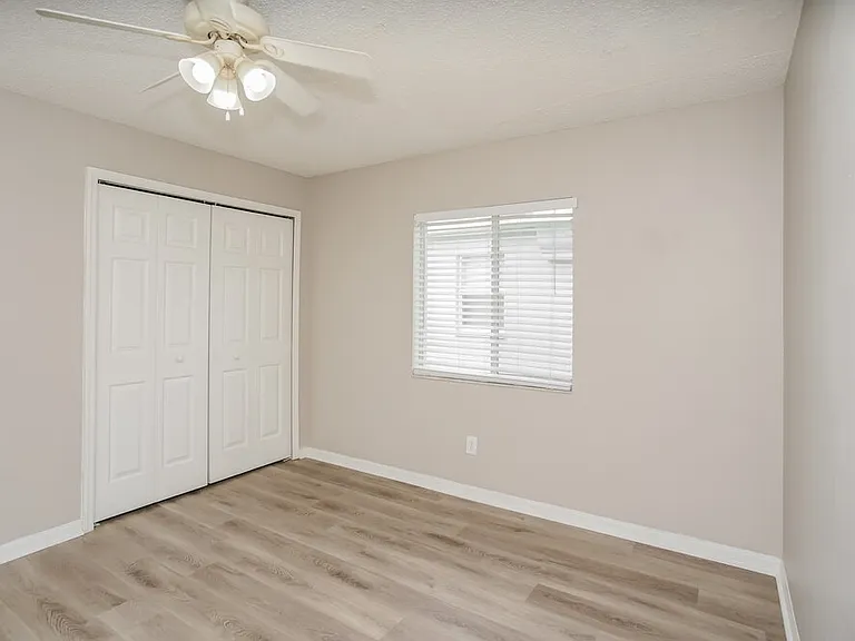 12914 Fieldmoor Ct — Photo 11