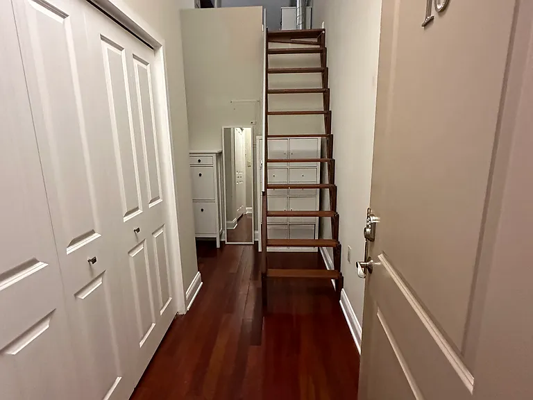 1309 N Lawrence St #10 — Photo 9