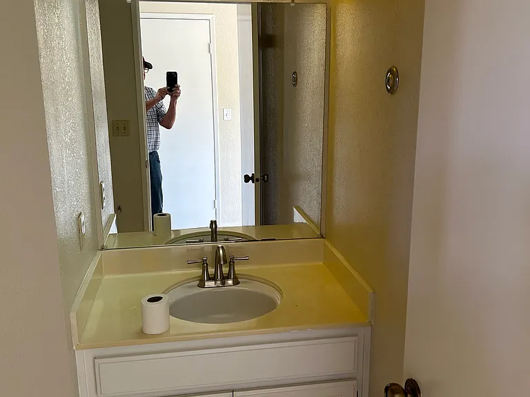 112 Oneil Cir — Photo 6