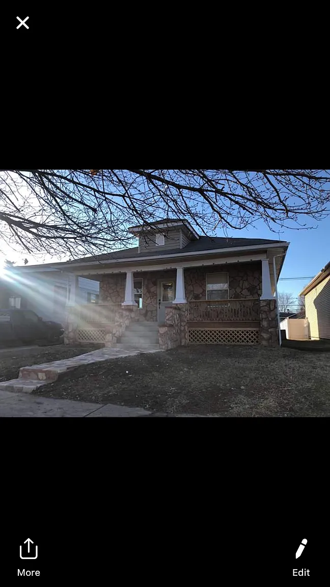 2829 Washington Ave photo 1