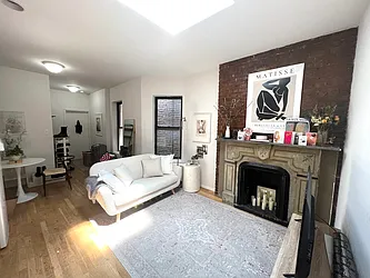 Rented by Best Apartments North Inc