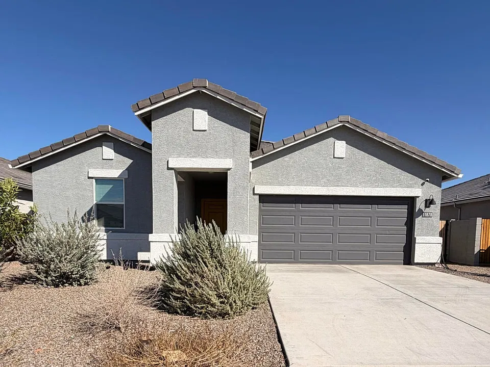 11878 E Aster Ln