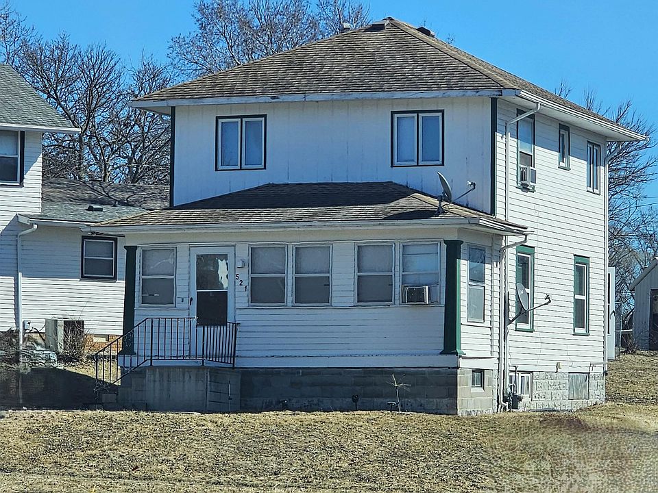 1st image of 521 New York Ave