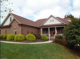 403 Willow Ridge Ln, Winston Salem, NC 27127