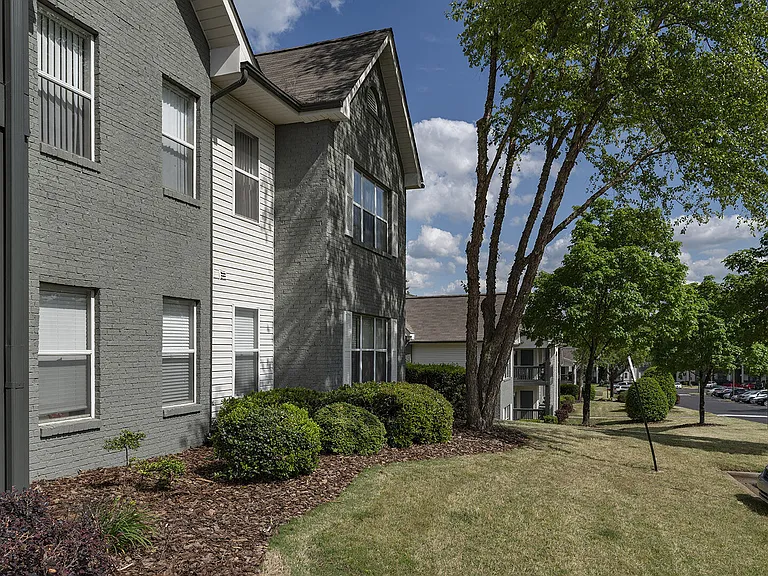 The Weathersby at Station Circle — Photo 31