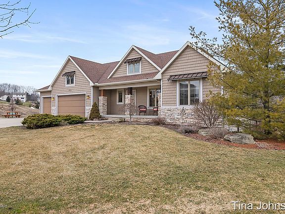 2nd image of 5111 S Silverstone Dr NE