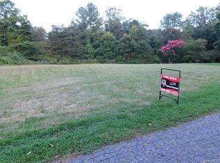 000 S Melissa Way, Hendersonville, NC 28791