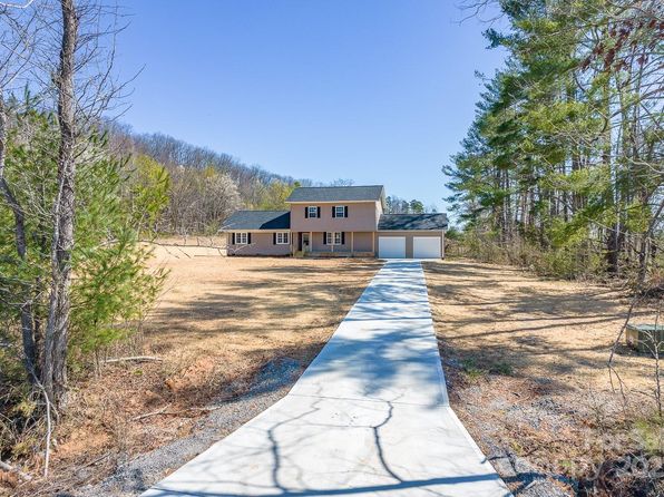 3424 Walker Cir, Lenoir, NC 28645