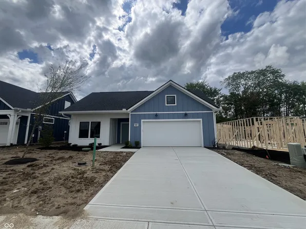 16176 Quarter Pole Ln, Westfield, IN 46074