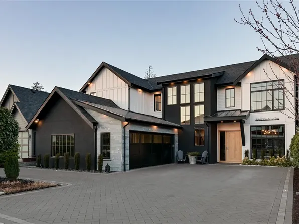 2042 Pinehurst Ter, Langford, BC V9B 3S3