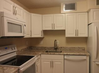 1800 Old Meadow Rd APT 516, Mc Lean, VA 22102