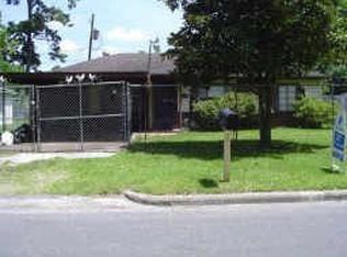 9029 Linda Vista Rd, Houston, TX 77078